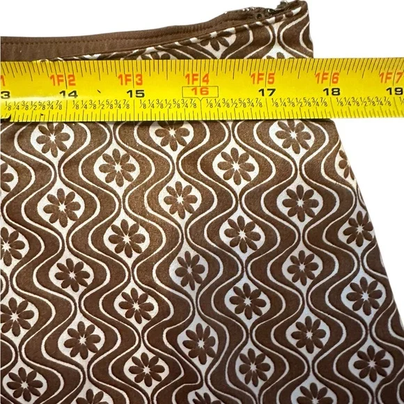 Hollister High Rise Brown Tan Lined Mini Pencil Skirt with Slit. Size Large. - Picture 6 of 8